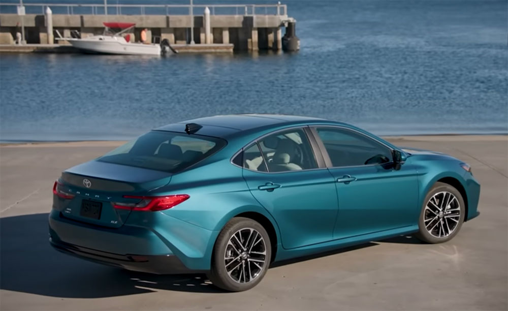Toyota Camry 2026 Spoljašnjost