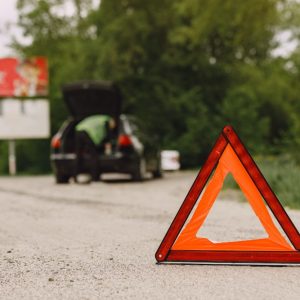 trougao za obelezavanje na putu