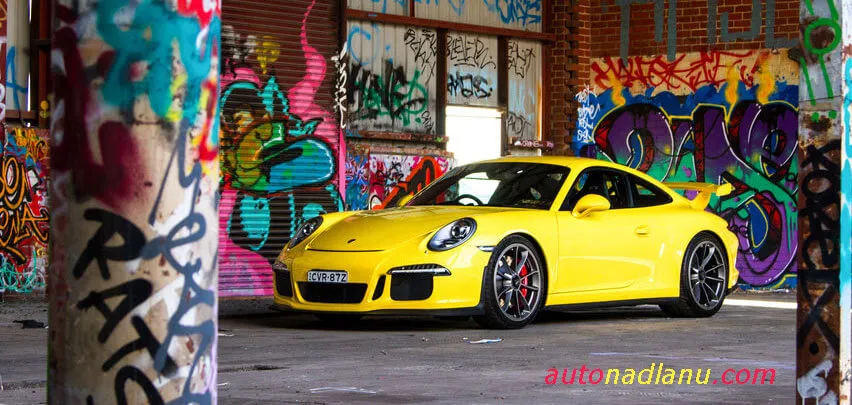 Boje u trendu automobila 2016