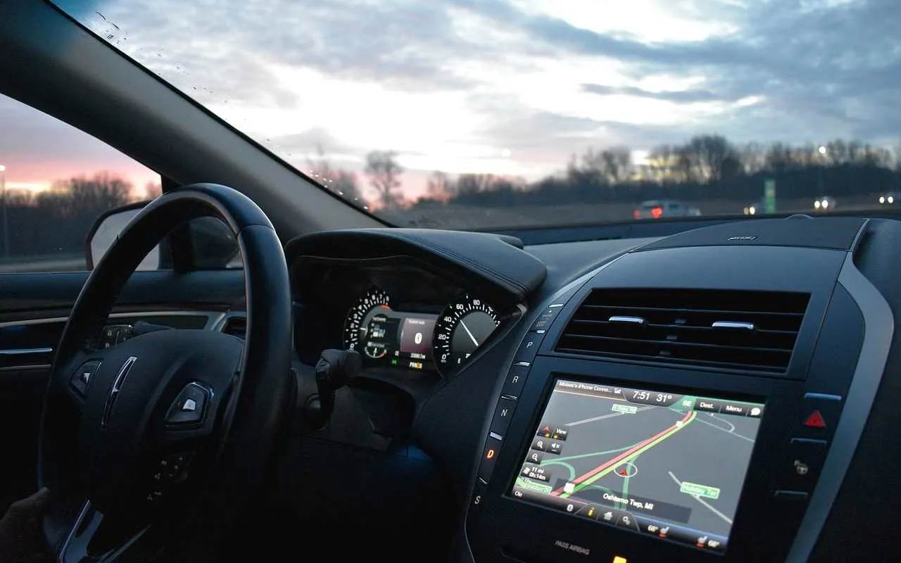 Automobil Volan Navigacija